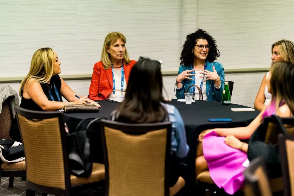 Hannah Miet at the GlobeSt. 
Women of Influence conference, 
courtesy of GlobeSt.